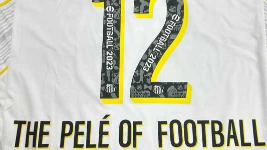 Camisa do Santos recebida por Tom Brady