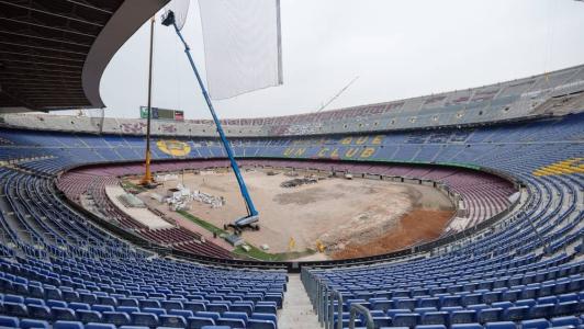 Camp Nou já teve as reformas iniciadas
