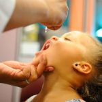 Brasil vai reforçar vacinação contra a pólio após caso da doença no Peru 