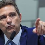 Em nota no site do partido, PT chama Campos Neto de “lacaio“ e “capacho“ do sistema financeiro