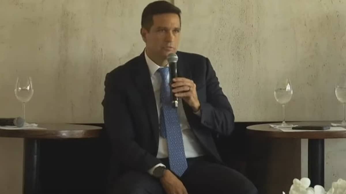 Campos Neto não garante queda de juros mesmo com aprovação de arcabouço fiscal