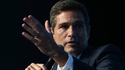 Campos Neto pediu e Lula vai recebê-lo no Planalto pela primeira vez.