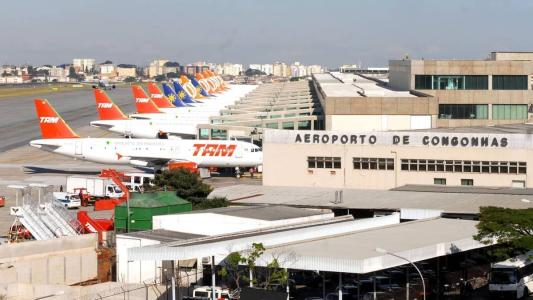 Cancelamento de pacotes repercute no Governo Federal