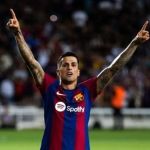 Jogador do Barcelona se irrita com torcedores em CT: 'Estão lá todos os dias'