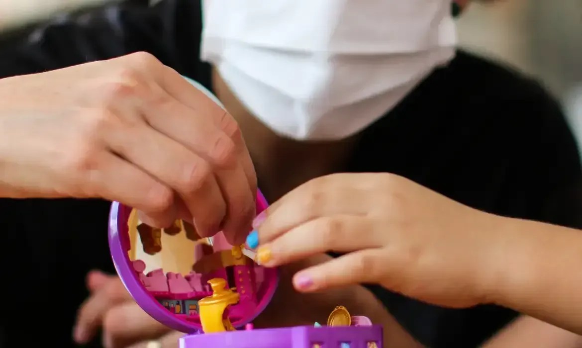 Câncer infantojuvenil: mês de setembro tem campanha para conscientizar população sobre a doença