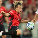 Athletico marca no fim do jogo e vence o Inter pelo Brasileirão