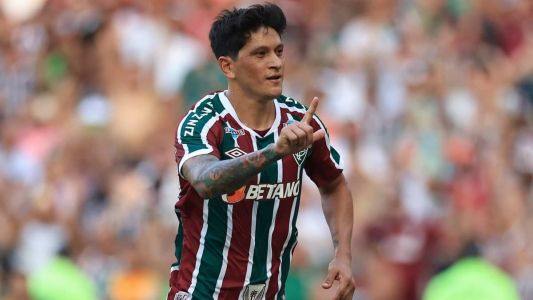 Cano é mais uma vez a esperança de gols do Fluminense