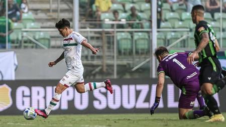 Cano fintou Cavichioli antes de marcar o primeiro gol do Fluminense no Brasileirão