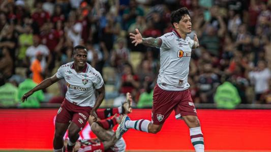 Cano marcou mais um gol pelo Fluminense na virada sobre o Flamengo