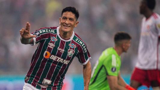 Cano marcou os dois gols do Fluminense no empate com o Internacional