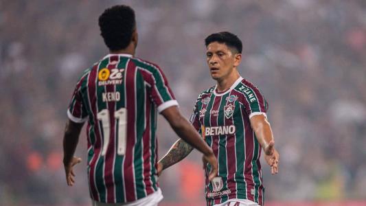 Cano marcou os dois gols do Fluminense sobre o Internacional no empate por 2 a 2