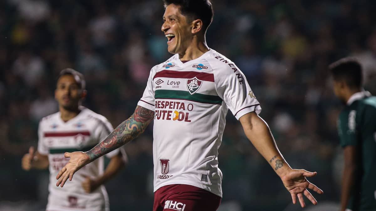 Cano encerra jejum e volta à ponta isolada como artilheiro do Brasil