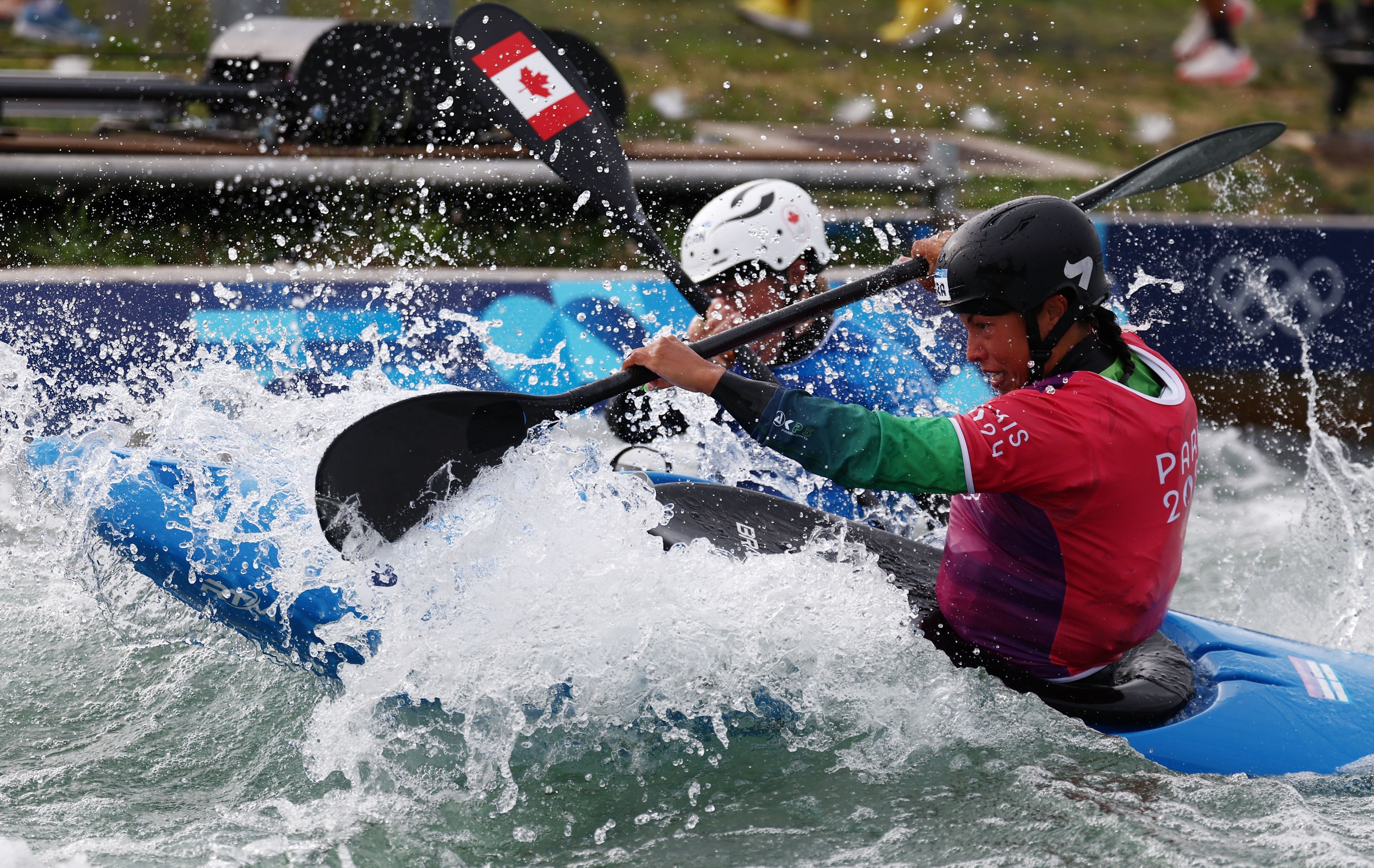 Paris 2024: Brasileiros se classificam para oitavas de final no caiaque cross