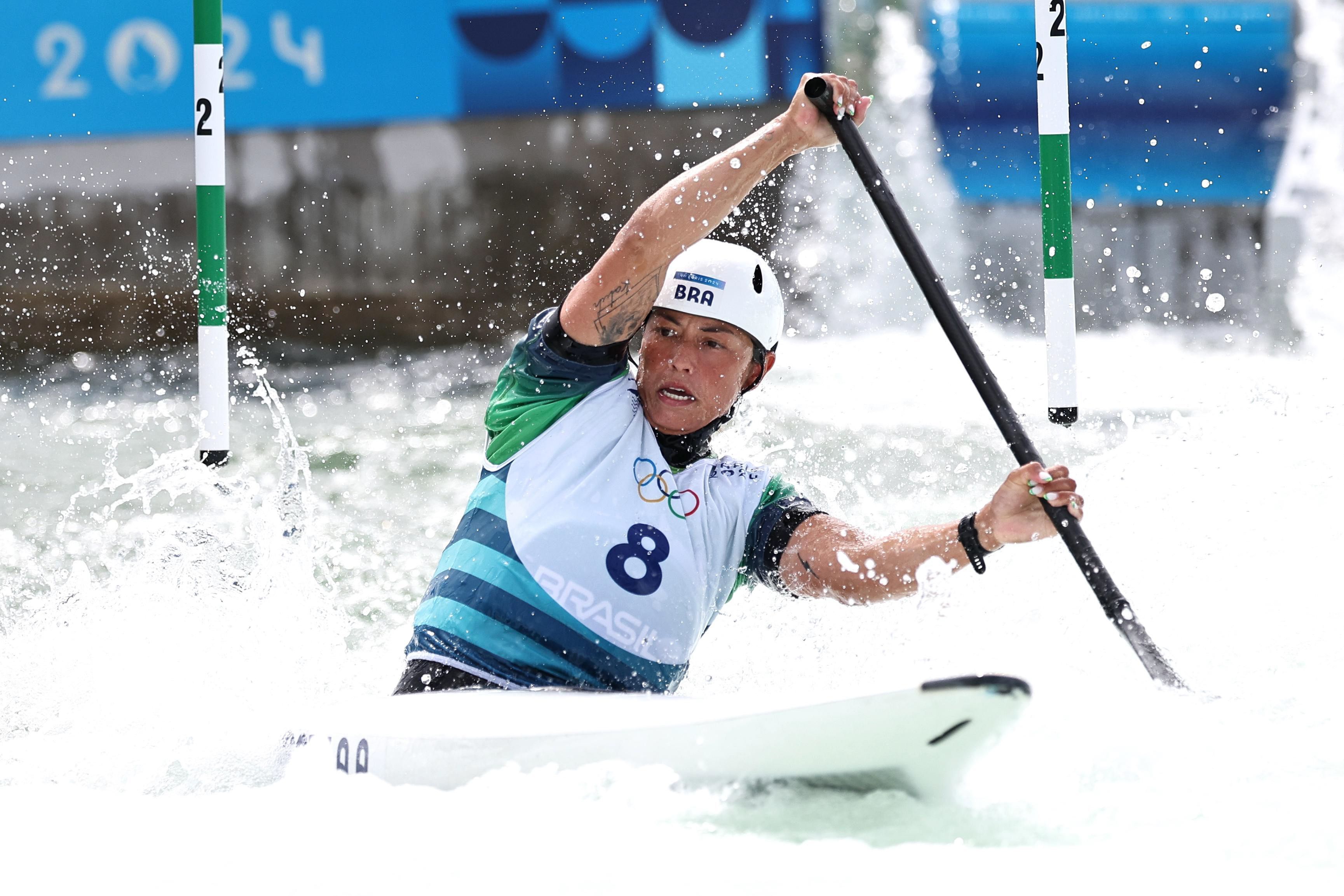 Ana Sátila fica sem medalha na Canoagem Slalom C1 nos Jogos de Paris