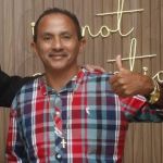 Manoel Gomes, autor de 'Caneta Azul', anuncia turnê internacional