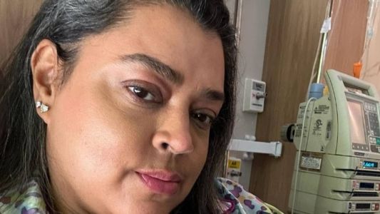 Cantora está em tratamento contra câncer no intestino