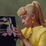 Billie Eilish revela nova música para a trilha do filme Barbie; confira