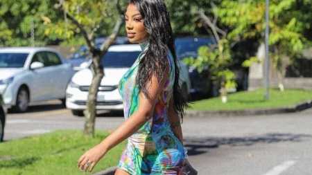 Cantora esteve no show de Beyoncé na Holanda