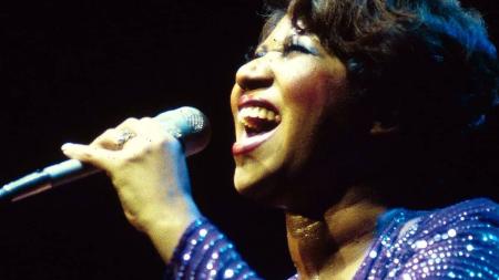 Cantora norte-americana que se especializou na música gospel transformou “I Say a Little Prayer” em um clássico que atravessa gerações