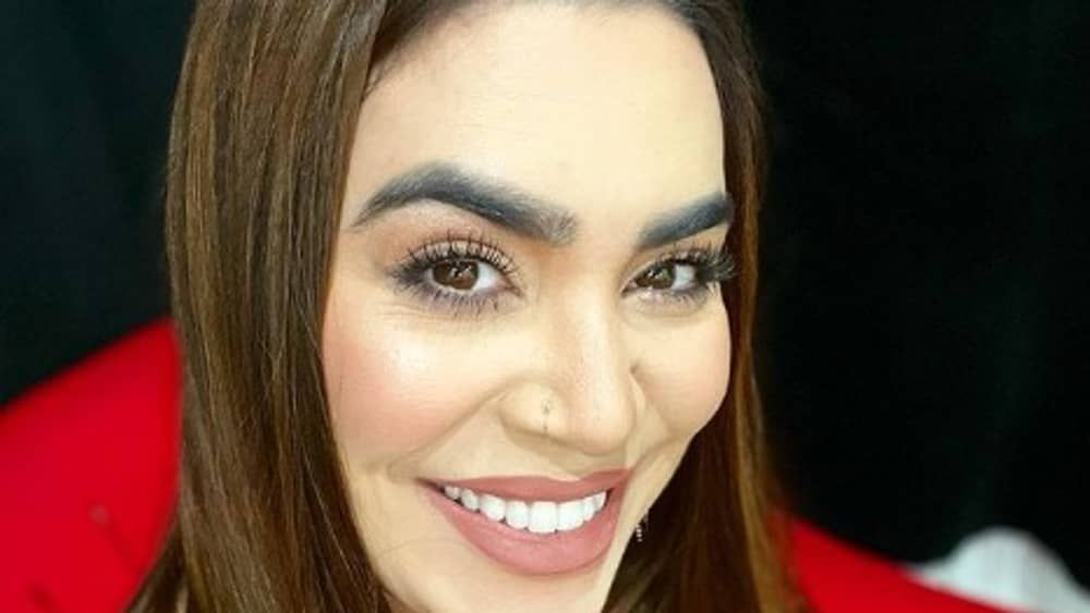 Naiara Azevedo pede medida protetiva contra ex-marido e familiares dele