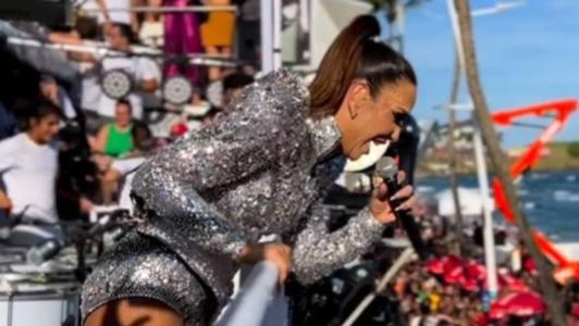 Cantora prometeu um novo celular após a confusão