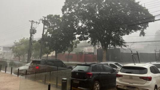 Após trégua no Carnaval, chove forte em BH nesta Quarta-Feira de Cinzas (18)