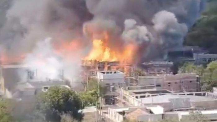 Incêndio nos Estúdios Globo, no Rio, destruiu cenários de três produções da emissora; saiba quais