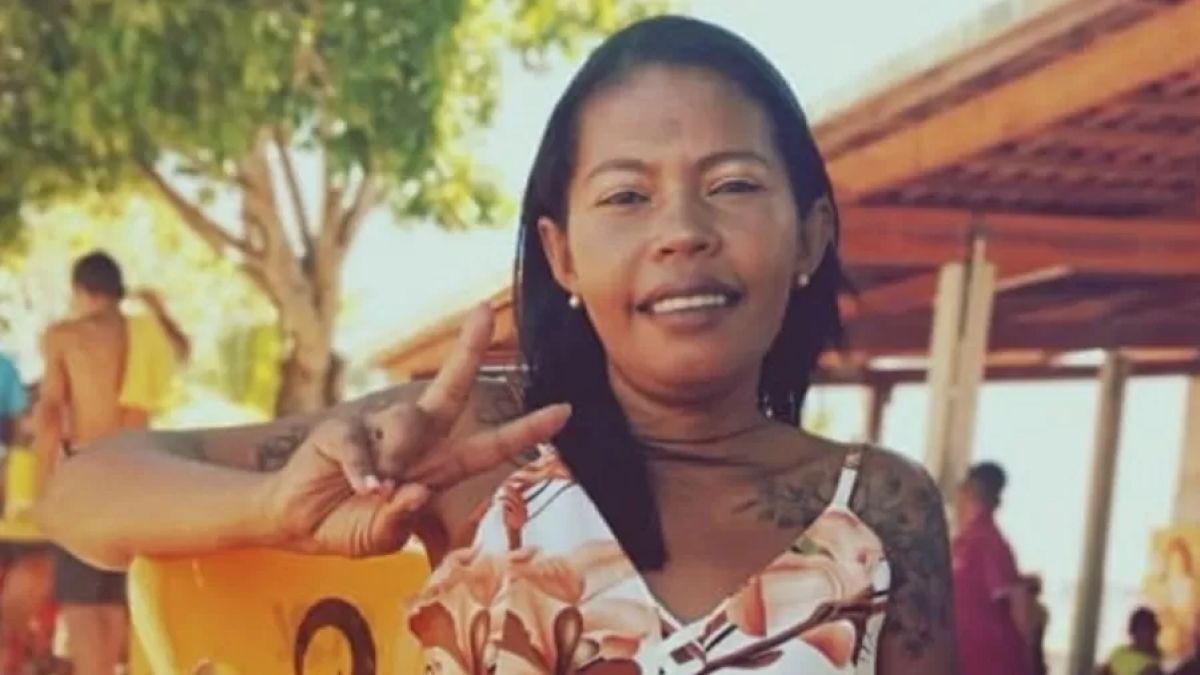Mulher de 26 anos morre após inalar spray de pimenta em bloco de Carnaval