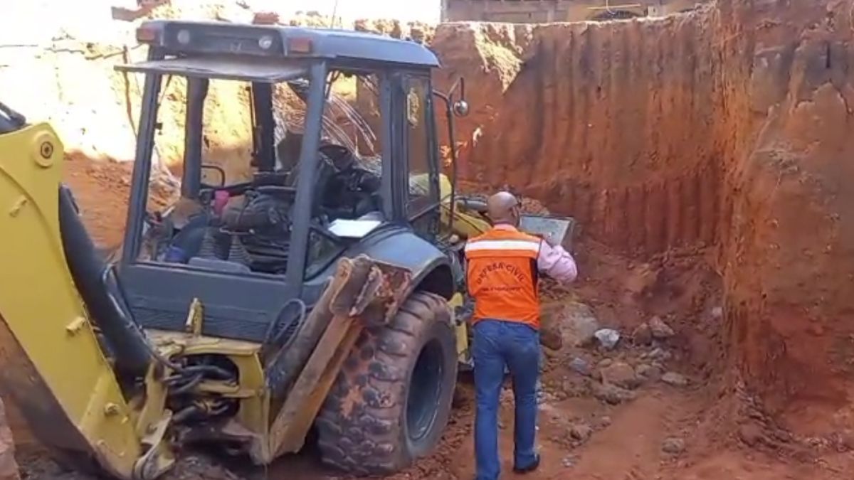 Defesa Civil interdita imóvel onde trabalhador morreu soterrado no Tirol, em BH