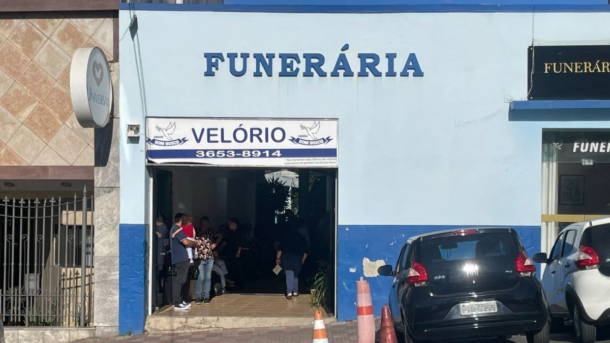 Pai morto a facadas por filho é velado e enterrado nesta segunda em BH