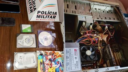 Idoso é alvo de investigação contra armazenamento de pornografia infantil em BH