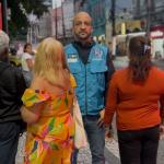 Rio usa idosas como 'espiãs' para flagrar motoristas de ônibus que não param nos pontos