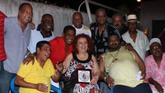 Famosos se despedem do sambista Bira Presidente: 'Hoje o samba chora'