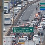 Motociclista morre atropelado no Anel Rodoviário de BH; motorista envolvido fugiu