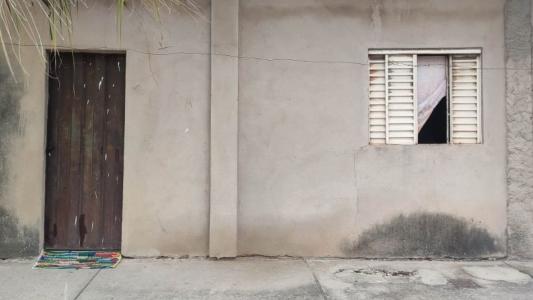 Mulher mata namorado a facadas na Grande BH e confessa por WhatsApp: 'Desculpa o transtorno'