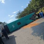 Criança de 3 anos morre em acidente entre ônibus na BR-040 em Juiz de Fora