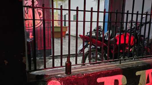 Morre menina de 9 anos baleada no peito em ataque a bar de Ribeirão das Neves