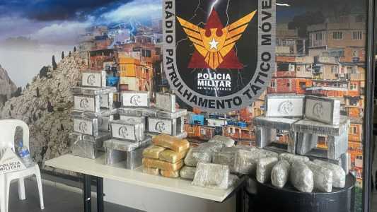 PM apreende carga de R$ 2 milhões em cocaína e maconha dentro de barbearia na Grande BH