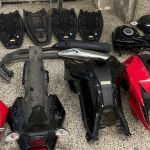 PM desarticula oficina de desmanche ilegal de motos e apreende menor em BH