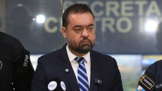 Claudio Castro diz que megaoperação contra o CV no Rio é 'duro golpe na criminalidade'