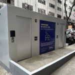 Banheiros públicos autolimpantes de BH completam um ano: 'No começo foi uma maravilha'