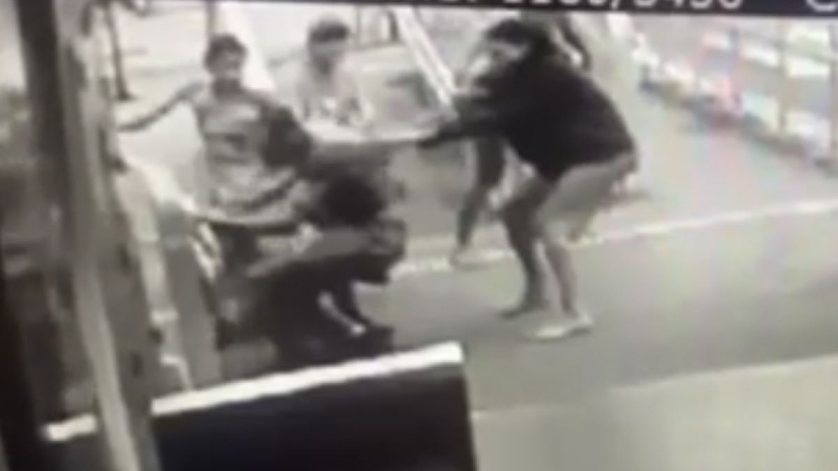 Justiça condena trio por matar homem em estação do Move em BH após boato de estupro