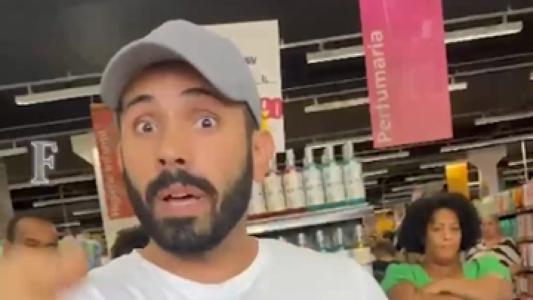 Réu por ofender casal lésbico na fila de supermercado em BH passa por audiência