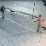 Vídeo mostra briga entre moradores de rua que terminou com um morto a pauladas em BH