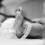 Tribunal internacional julga Brasil por morte de 96 bebês em maternidade em Cabo Frio