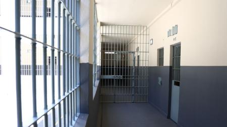 Seis detentas são investigadas por torturar colegas em presídio feminino na Grande BH