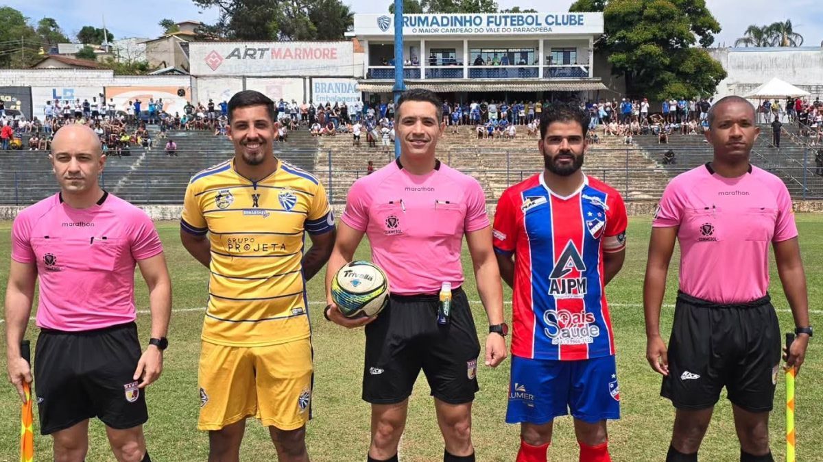 Árbitro do Brasileirão recebe alta após passar mal em jogo amador de Brumadinho