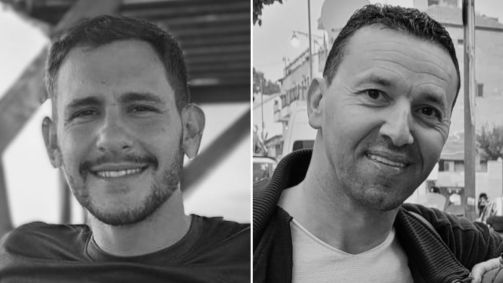 Os reféns foram identificados como Daniel Peretz, de 22 anos, e Yossi Sharabi, de 53