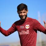 Red Bull Bragantino anuncia renovação até 2027 com lateral titular