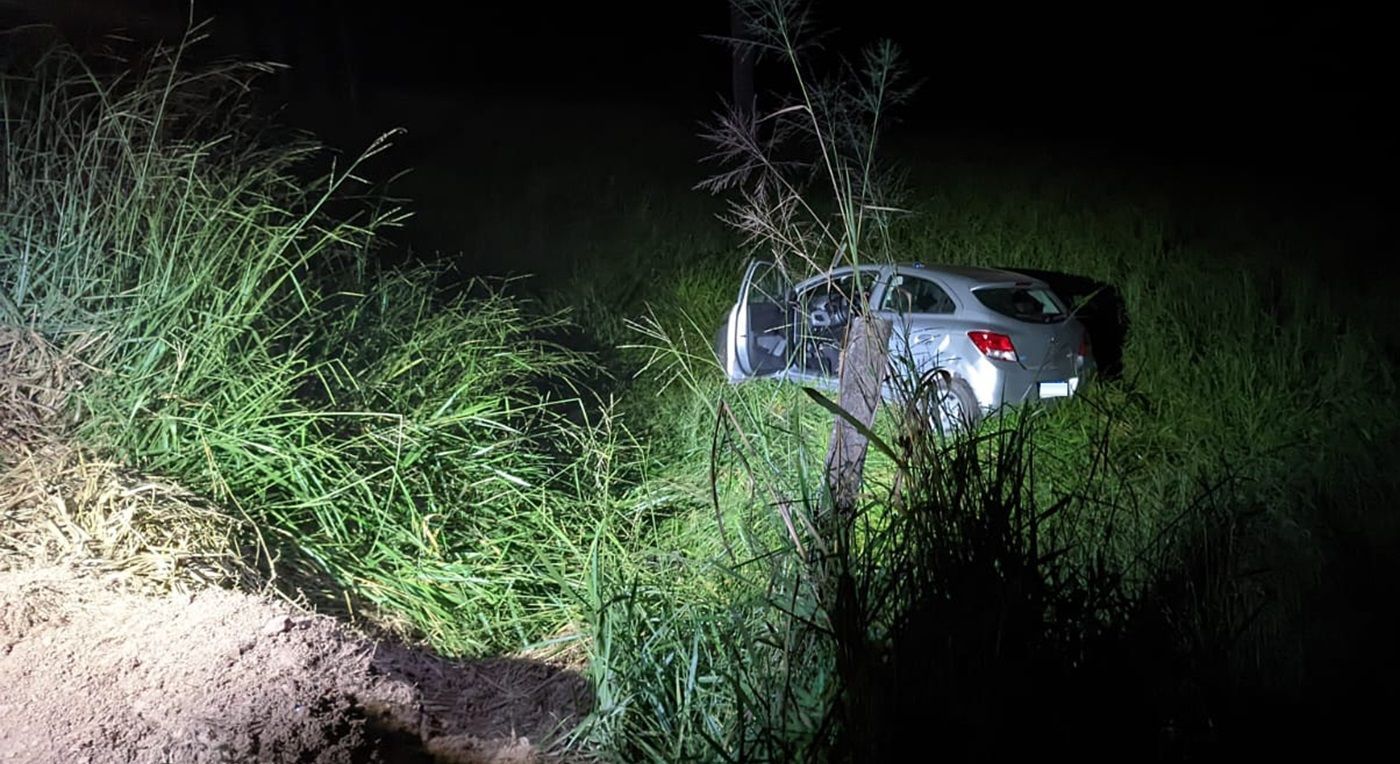 Homem rouba motorista de app durante 'saidinha', bate carro e é preso na Grande BH